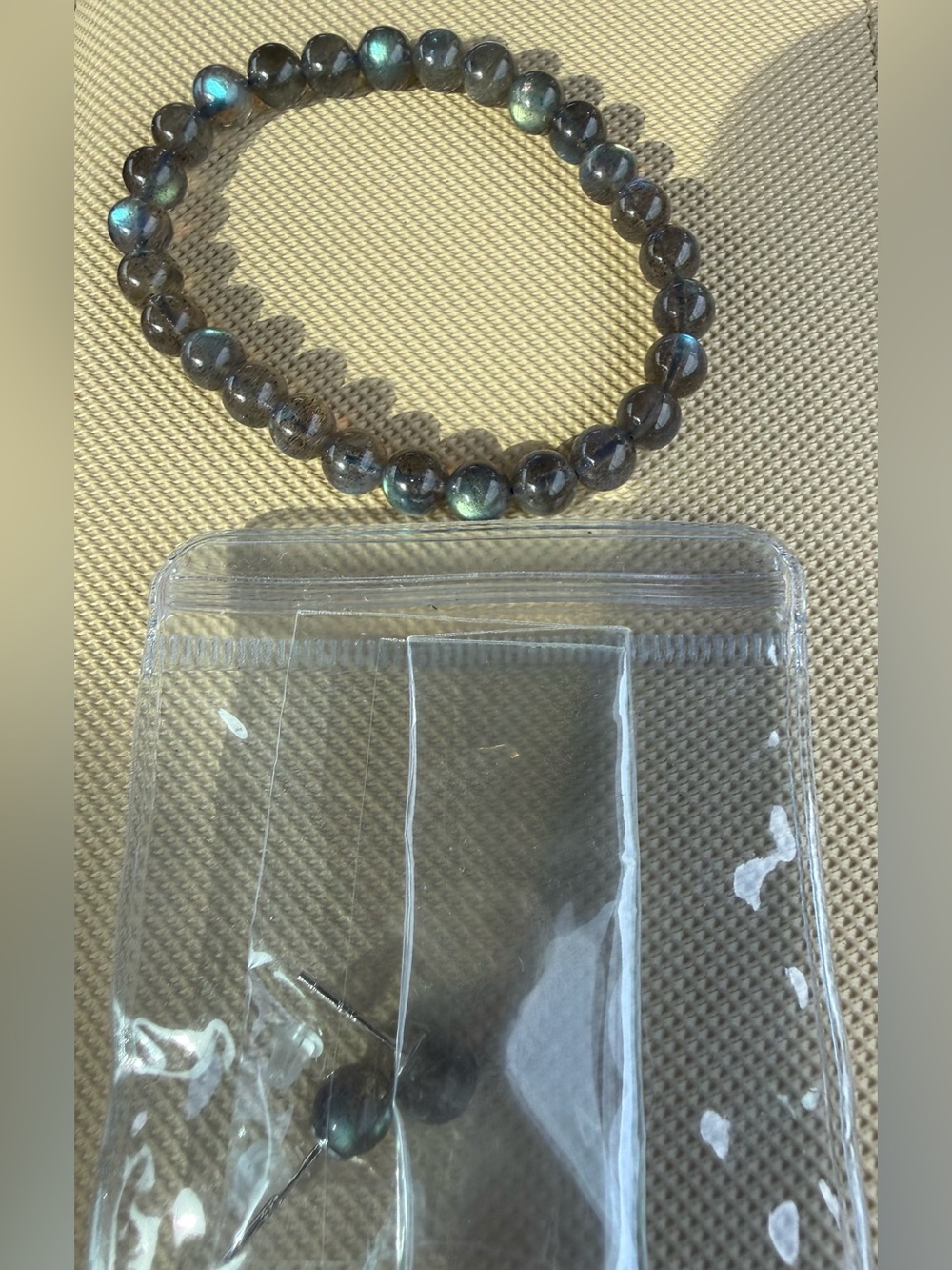 Labradorite Beaded Stretch Bracelet - Iridescent Gray Blue